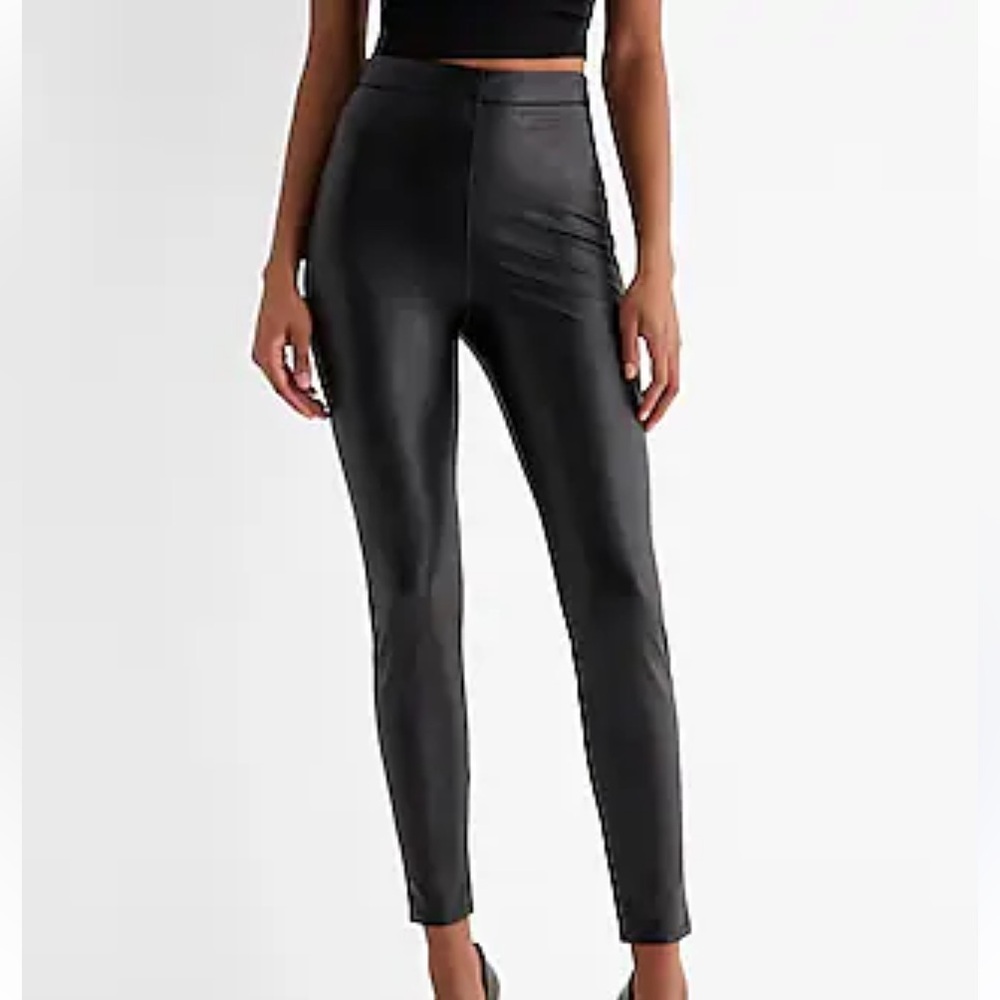 EXPRESS Black Silky High Waisted Pullon Leggings L NWOT